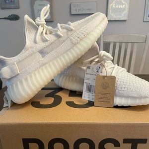 Yeezy Boost V2 Bone 7.5
